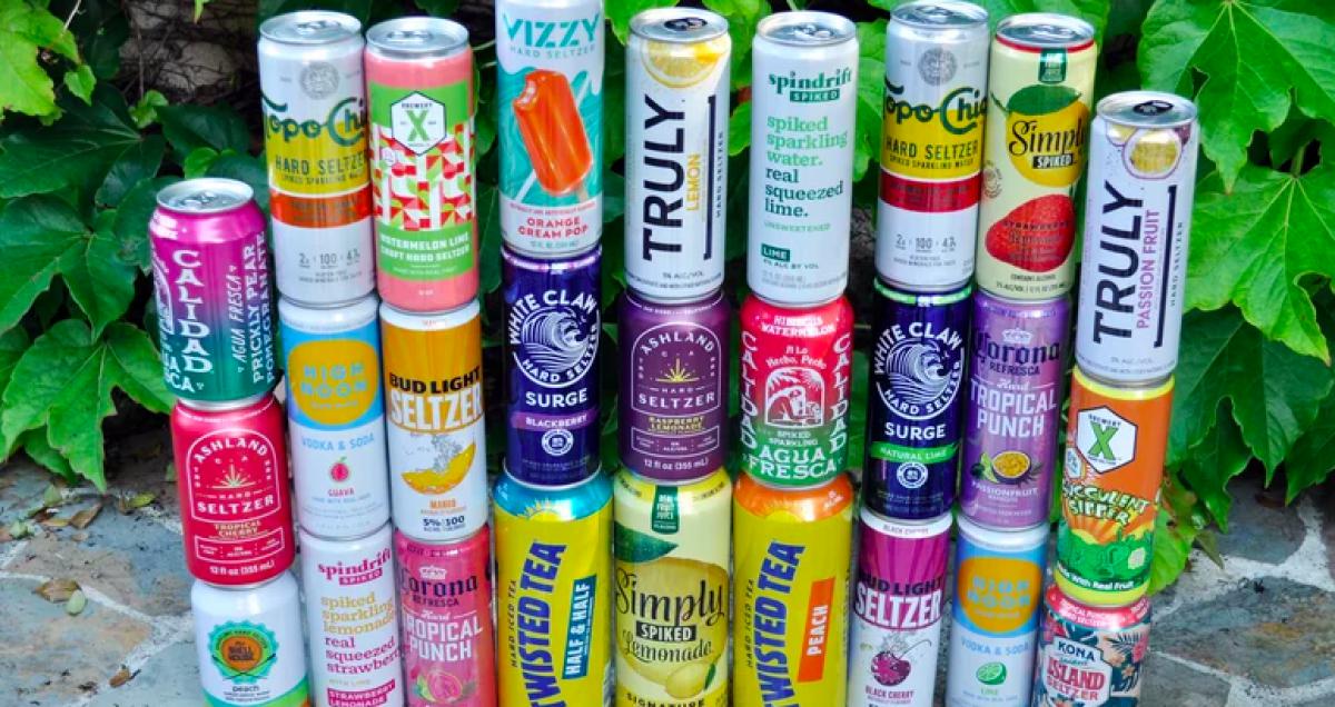 Mi az a hard seltzer? Bemutatjuk a legtrendibb alkoholos italt!